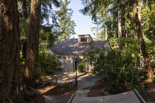 Photo 41: 986 Fir Tree Glen in Saanich: SE Broadmead House for sale (Saanich East)  : MLS®# 881671