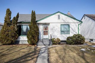 Photo 1: 545 Rupertsland Avenue in Winnipeg: West Kildonan Residential for sale (4D)  : MLS®# 202006885