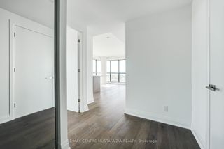 Photo 5: 1001 33 Frederick Todd Way in Toronto: Thorncliffe Park Condo for sale (Toronto C11)  : MLS®# C8127716