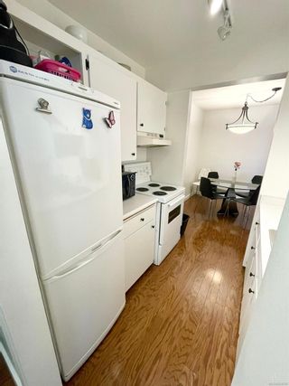 Photo 2: 113 964 Heywood Ave in Victoria: Vi Fairfield West Condo for sale : MLS®# 924746