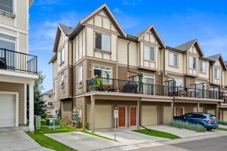 Photo 3: 898 Sherwood Boulevard NW in Calgary: Sherwood Row/Townhouse for sale : MLS®# A1246698