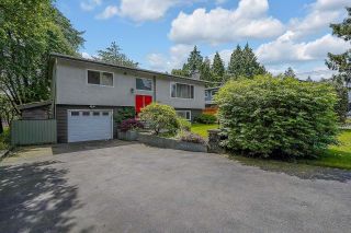 Photo 34: 15782 GOGGS Avenue: White Rock House for sale in "White Rock" (South Surrey White Rock)  : MLS®# R2697296