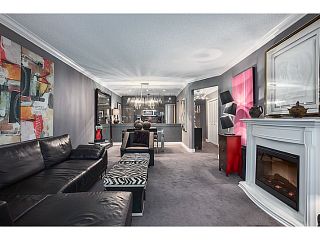 Photo 7: 105 120 W 17TH Street in North Vancouver: Central Lonsdale Condo for sale in "THE OLD COLONOY" : MLS®# V1041437