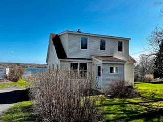 Photo 1: 171 Beeches Road Road in Pictou: 107-Trenton, Westville, Pictou Residential for sale (Northern Region)  : MLS®# 202302821
