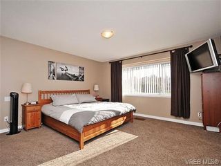 Photo 9: 1178 Woodheath Lane in VICTORIA: SE Sunnymead House for sale (Saanich East)  : MLS®# 722456