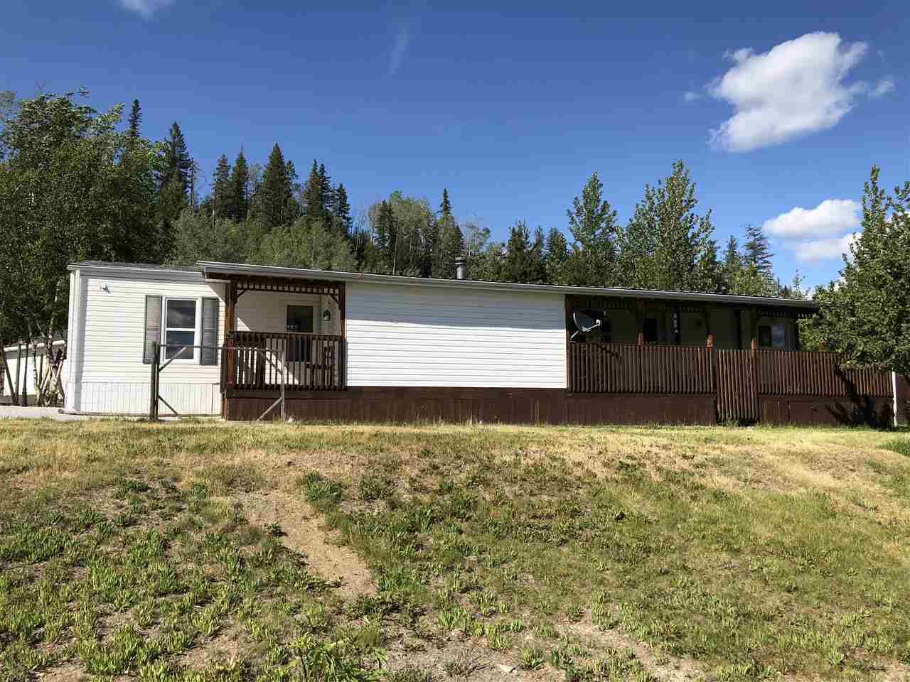 Main Photo: 46520 EAST BAY Road: Cluculz Lake Manufactured Home for sale in "Cluculz Lake" (PG Rural West (Zone 77))  : MLS®# R2387256