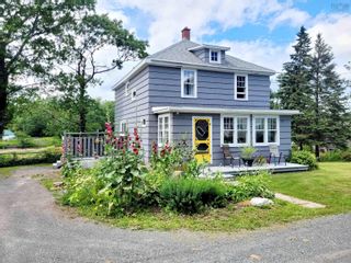 Photo 1: 50 Edward Street in Plymouth: 108-Rural Pictou County Residential for sale (Northern Region)  : MLS®# 202314822