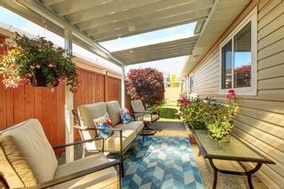 Photo 13: 24 7570 Tetayut Rd in Central Saanich: CS Hawthorne Manufactured Home for sale : MLS®# 910203