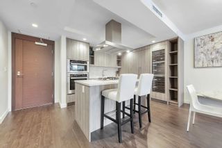 Photo 4: 1008 1768 COOK Street in Vancouver: False Creek Condo for sale (Vancouver West)  : MLS®# R2849580