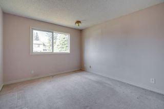 Photo 12: 136 Silvergrove Road NW in Calgary: Silver Springs Semi Detached for sale : MLS®# A1098986