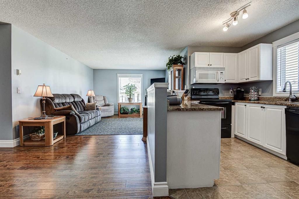 Photo 21: Photos: 414 6000 Somervale Court SW in Calgary: Somerset Apartment for sale : MLS®# A1126946