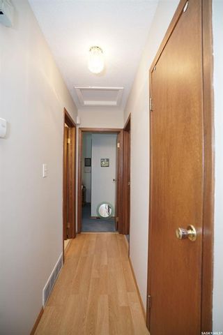 Photo 8: 739 Sweeney Street in Regina: Mount Royal RG Residential for sale : MLS®# SK761854