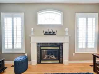 Photo 14: 1073 Sprucedale Lane in Milton: Dempsey House (2-Storey) for sale : MLS®# W5212860