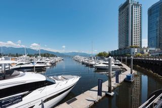 Photo 17: 1205 588 BROUGHTON Street in Vancouver: Coal Harbour Condo for sale in "HARBOURSIDE PARK I" (Vancouver West)  : MLS®# R2880578