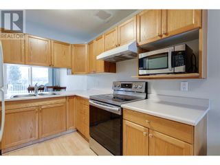 Photo 8: 133 Wyndham Crescent Unit# 115 in Kelowna: House for sale : MLS®# 10306765