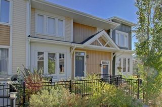 Photo 1: 105 AUBURN BAY Square SE in Calgary: Auburn Bay House for sale : MLS®# C4141384