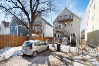 Photo 2: 271 Langside Street in Winnipeg: West Broadway Residential for sale (5A)  : MLS®# 1801843