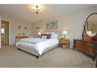Photo 11: 498 Leaside Ave in VICTORIA: SW Glanford House for sale (Saanich West)  : MLS®# 750765