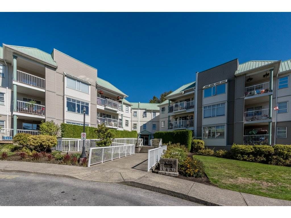Photo 1: Photos: 204 9767 140TH Street in Surrey: Whalley Condo for sale in "Fraser Gate" (North Surrey)  : MLS®# R2109980