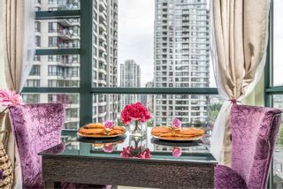 Photo 9: 1106 939 HOMER Street in Vancouver: Yaletown Condo for sale in "THE PINNACLE" (Vancouver West)  : MLS®# R2710032