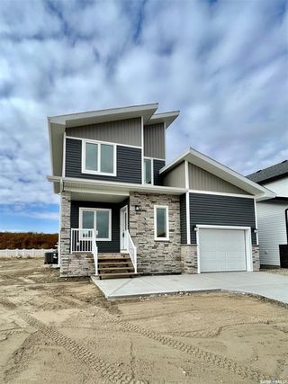 Photo 1: 519 Froese Street in Warman: Residential for sale : MLS®# SK911488