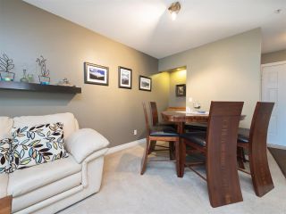 Photo 19: 8 6513 200 Street in Langley: Willoughby Heights Townhouse for sale in "Logan Creek" : MLS®# R2213633