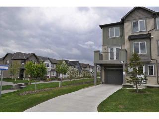 Photo 1: 36 WINDSTONE Green SW: Airdrie Townhouse for sale : MLS®# C3572091