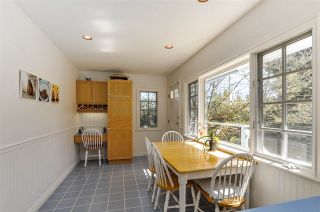 Photo 13: 4852 QUEENSLAND Road in Vancouver: University VW House for sale in "Little Australia" (Vancouver West)  : MLS®# R2256757