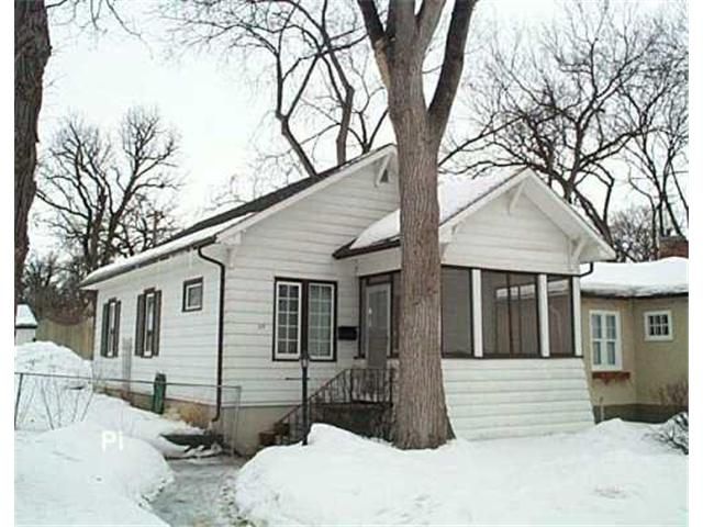 Main Photo: 118 GREENE Avenue in WINNIPEG: East Kildonan Residential for sale (North East Winnipeg)  : MLS®# 2703703