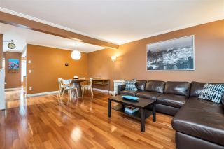 Photo 8: 9279 GOLDHURST Terrace in Burnaby: Forest Hills BN Townhouse for sale in "Copper Hill" (Burnaby North)  : MLS®# R2466536