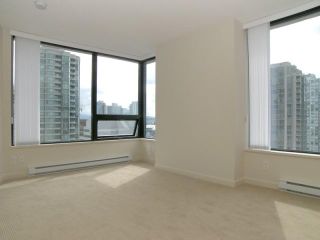 Photo 4: 2105 977 MAINLAND Street in Vancouver: Downtown VW Condo for sale in "YALETOWN PARK III" (Vancouver West)  : MLS®# V879489