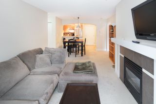 Photo 4: 216 2388 WESTERN Parkway in Vancouver: University VW Condo for sale in "WESTCOTT COMMONS" (Vancouver West)  : MLS®# R2135224