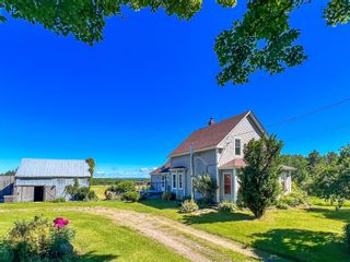 Photo 1: 221 Rawding Road in Whites Corner: Kings County Residential for sale (Annapolis Valley)  : MLS®# 202216105