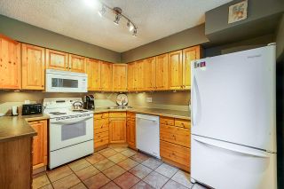 Photo 11: 329B EVERGREEN DRIVE in Port Moody: College Park PM Townhouse for sale : MLS®# R2433573