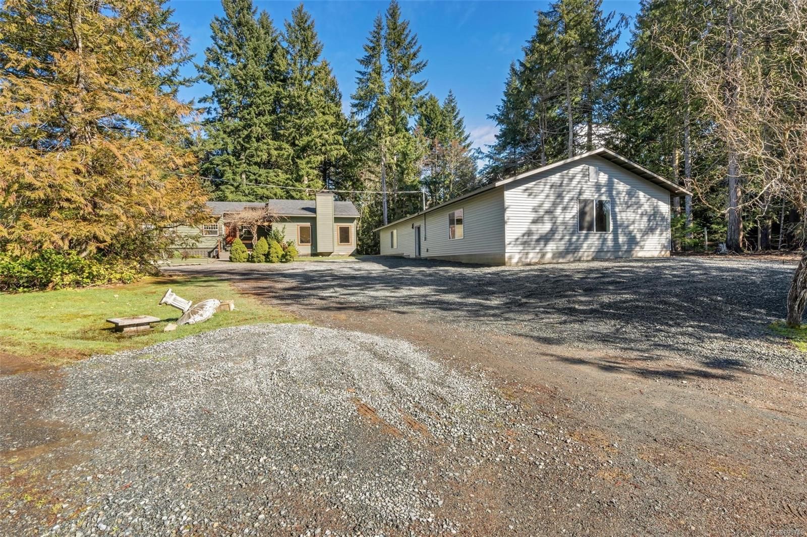 Photo 2: Photos: 921 Aros Rd in Cobble Hill: ML Cobble Hill House for sale (Malahat & Area)  : MLS®# 895749