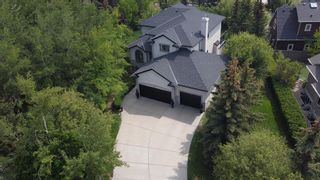 Photo 2: 9055 9 Avenue SW in Calgary: West Springs Detached for sale : MLS®# A2051497
