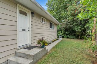 Photo 2: 5009 205B Street in Langley: Langley City House for sale : MLS®# R2732160