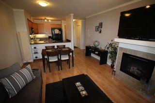 Photo 3: 307 808 SANGSTER Place in New Westminster: The Heights NW Condo for sale in "BROCKTON AT THE HEIGHTS" : MLS®# R2086761