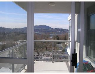 Photo 1: 1504 290 NEWPORT Drive in Port_Moody: North Shore Pt Moody Condo for sale in "THE SENTINEL" (Port Moody)  : MLS®# V703606