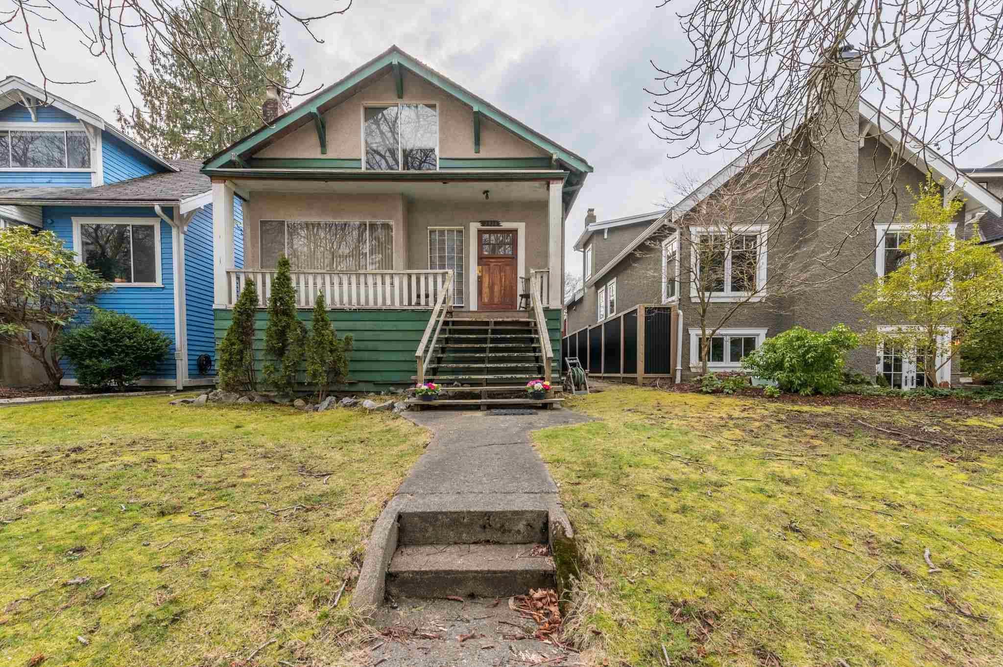 Main Photo: 2936 W 12TH Avenue in Vancouver: Kitsilano House for sale (Vancouver West)  : MLS®# R2596820