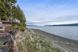 Photo 25: 7602 Ships Point Rd in Fanny Bay: CV Union Bay/Fanny Bay House for sale (Comox Valley)  : MLS®# 944017