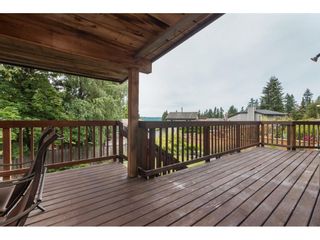 Photo 11: 1610 HEMLOCK Place in Port Moody: Mountain Meadows House for sale : MLS®# R2389571