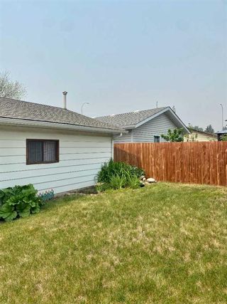Photo 40: 5471 Rundleview Road NE in Calgary: Rundle Detached for sale : MLS®# A2059544