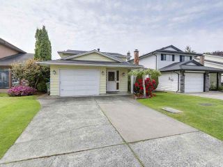 Photo 1: 10631 HOLLYBANK Drive in Richmond: Steveston North House for sale : MLS®# R2168914