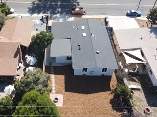 Photo 4: LA MESA House for sale : 4 bedrooms : 8520 Dallas Street
