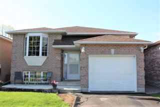 Photo 1: 216 Carroll Cres in Cobourg: House for sale : MLS®# 197881