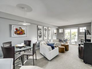 Photo 3: 210 15621 MARINE Drive: White Rock Condo for sale in "PACIFIC POINT" (South Surrey White Rock)  : MLS®# R2623591