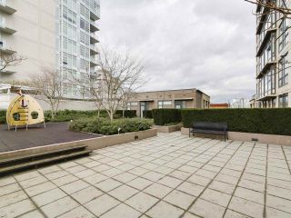Photo 15: 1001 1068 W BROADWAY in Vancouver: Fairview VW Condo for sale in "The Zone" (Vancouver West)  : MLS®# R2148292