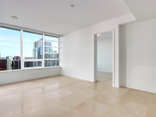 Photo 5: 1802 885 CAMBIE Street in Vancouver: Downtown VW Condo for sale in "The Smithe" (Vancouver West)  : MLS®# R2752611