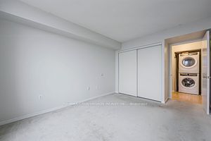 Photo 19: 705 11 Thorncliffe Park Drive in Toronto: Thorncliffe Park Condo for sale (Toronto C11)  : MLS®# C8172282
